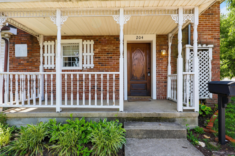 Listing Image 3