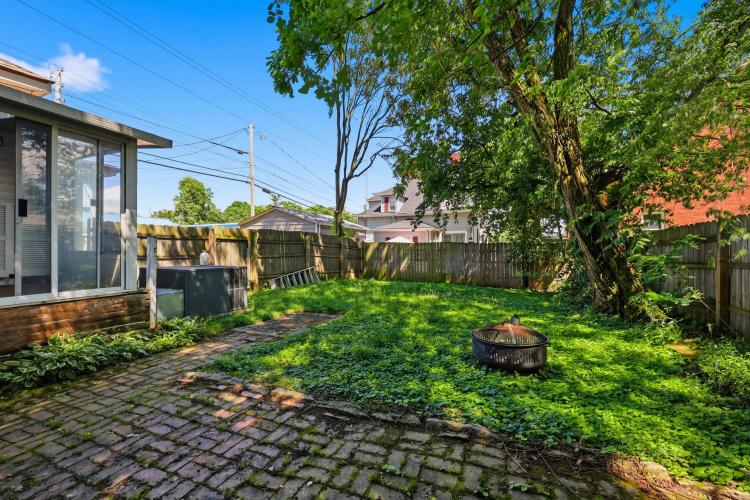 Listing Image 37