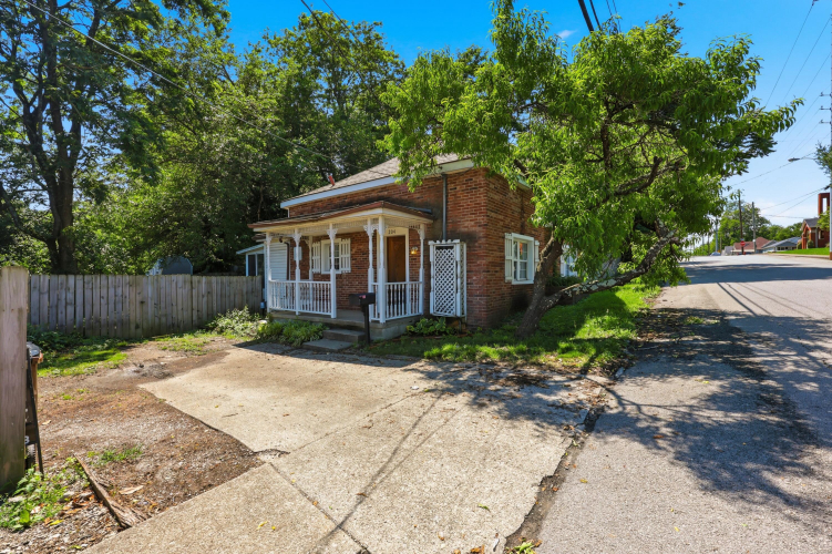 Listing Image 39