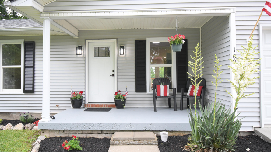 Listing Image 3