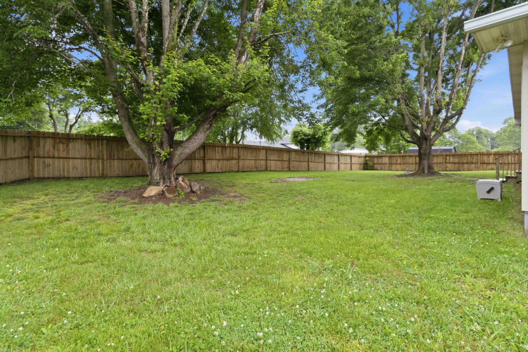Listing Image 44