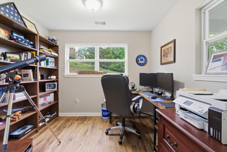 Listing Image 20