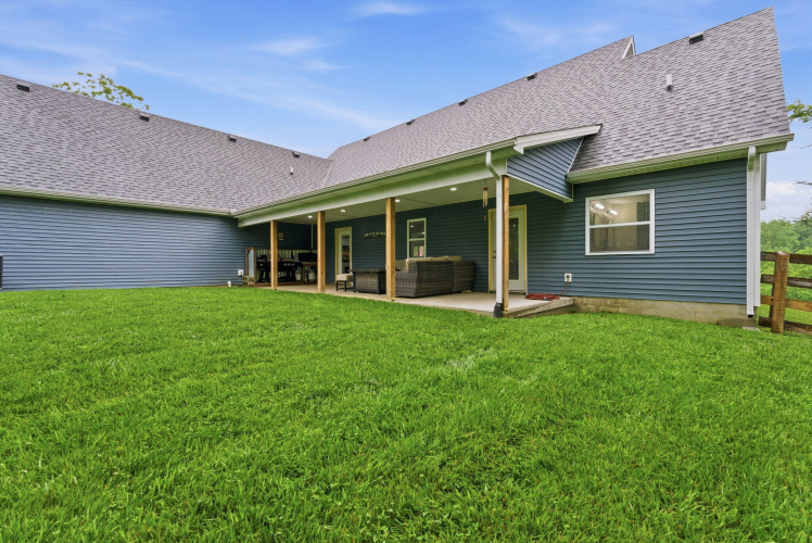 Listing Image 54