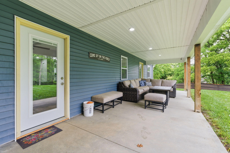 Listing Image 58