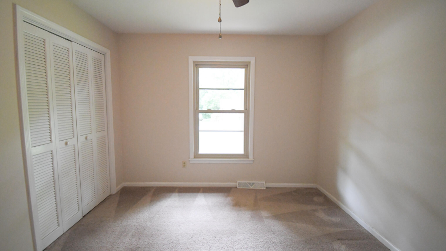 Listing Image 38