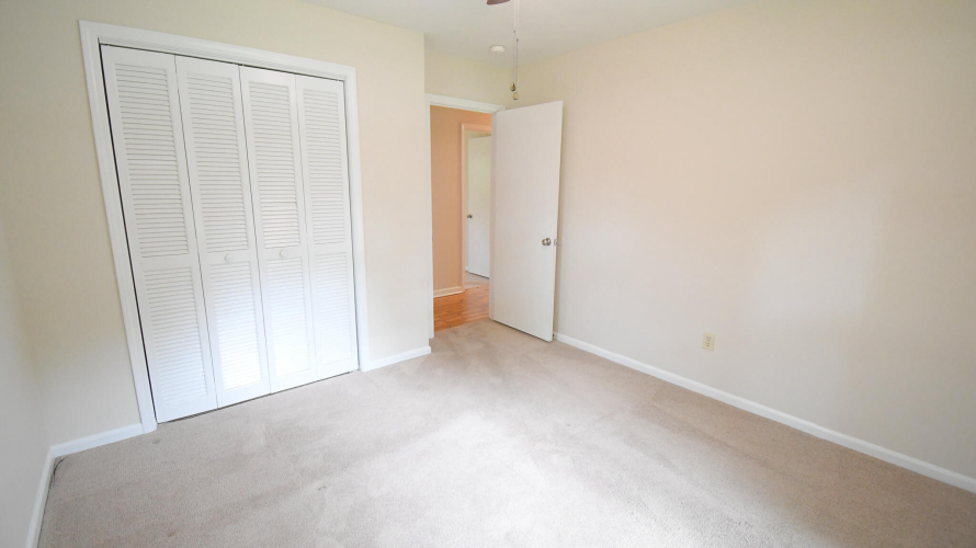 Listing Image 47
