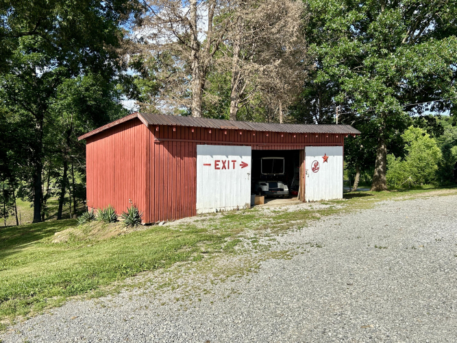 Listing Image 54