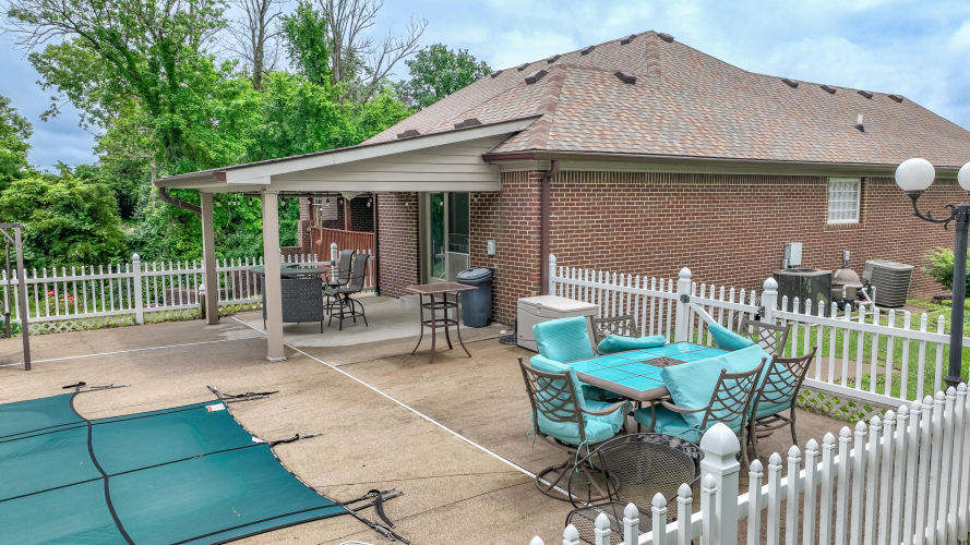 Listing Image 44