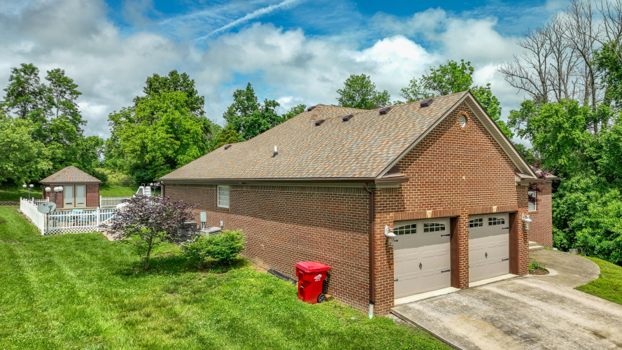 Listing Image 57