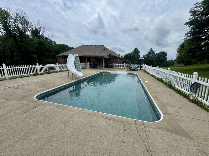Listing Image 61
