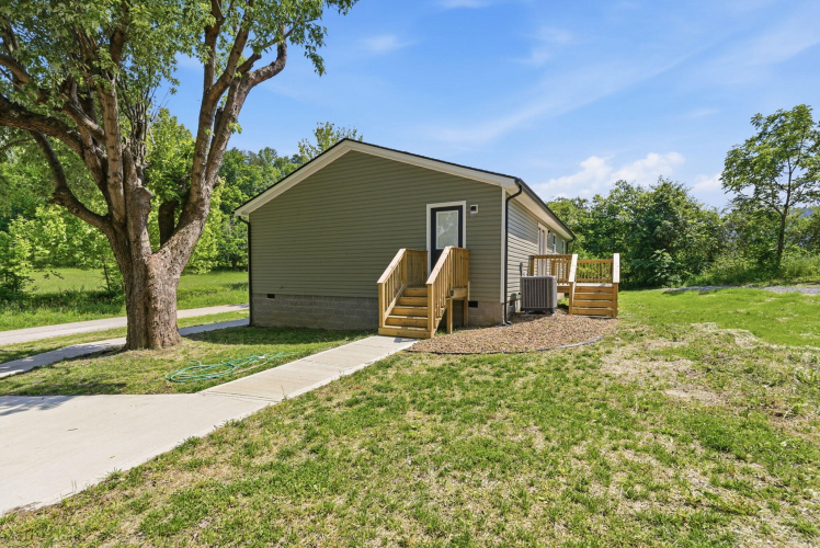 Listing Image 29
