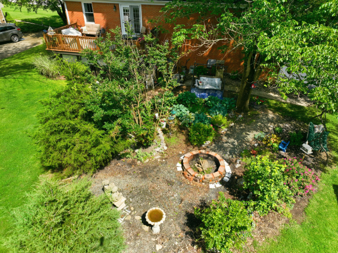 Listing Image 44