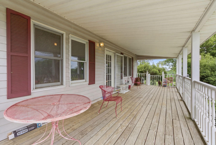 Listing Image 20