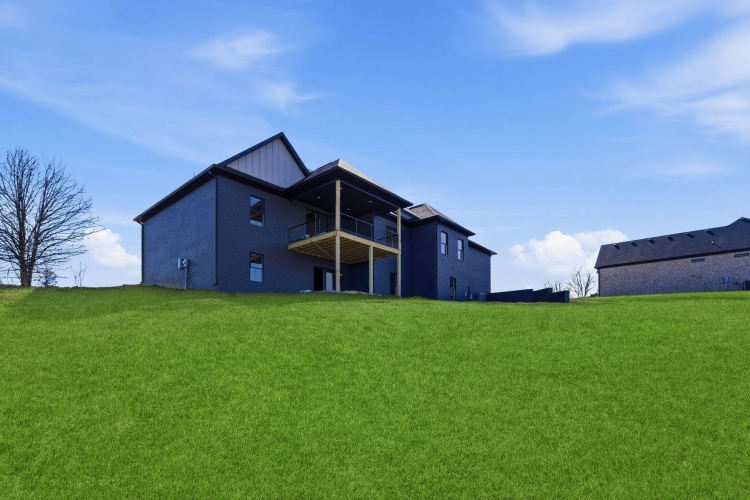 Listing Image 53