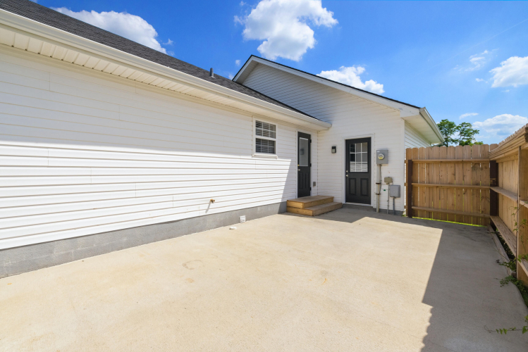 Listing Image 25