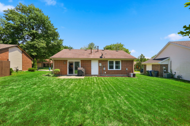 Listing Image 24