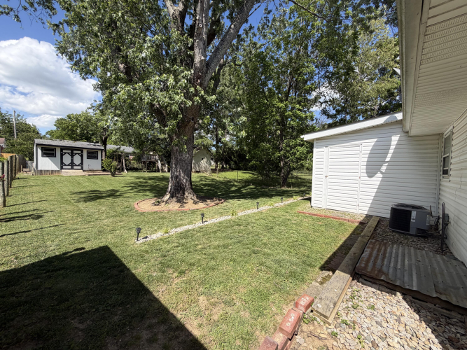 Listing Image 42