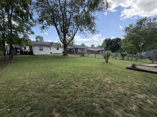 Listing Image 46