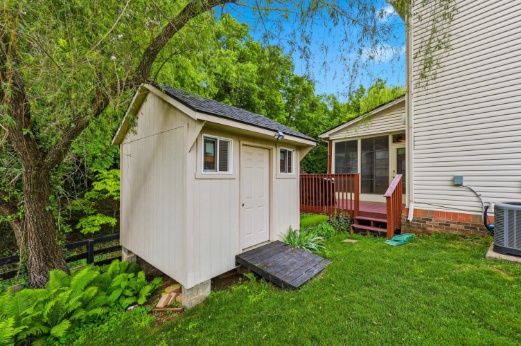 Listing Image 68
