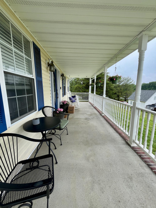 Listing Image 40
