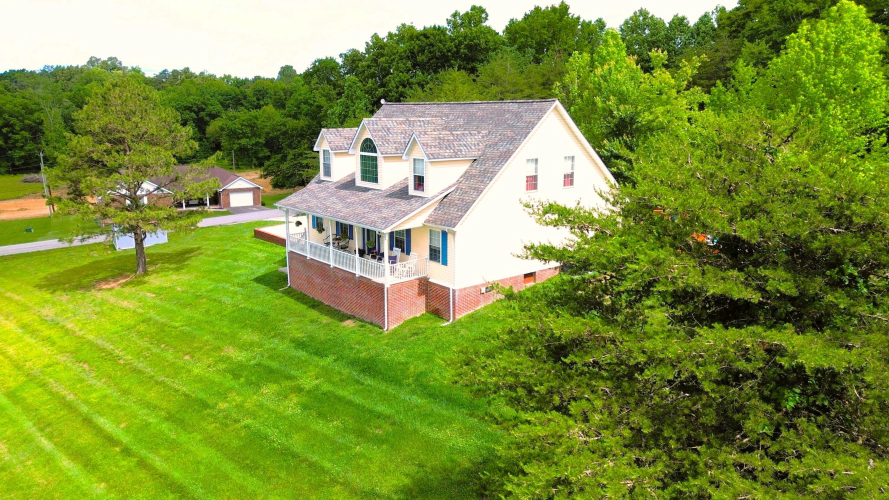 Listing Image 5