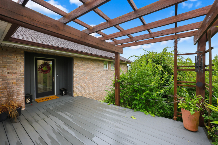 Listing Image 5