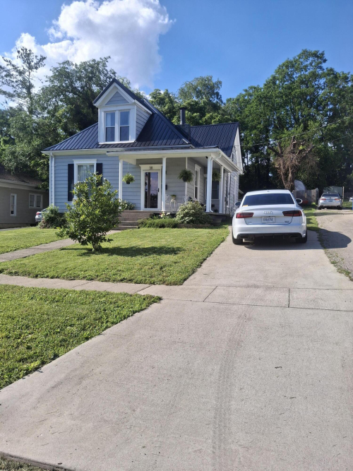 Listing Image 8