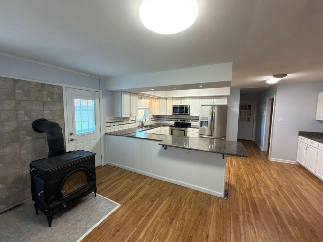 Listing Image 20