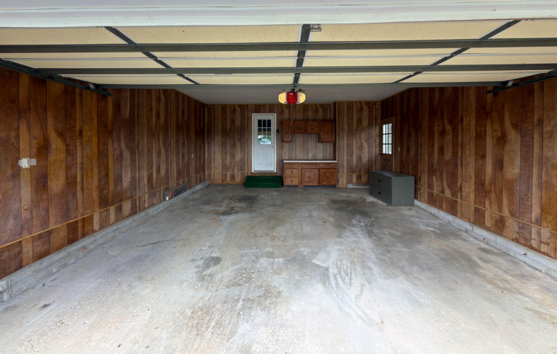 Listing Image 45