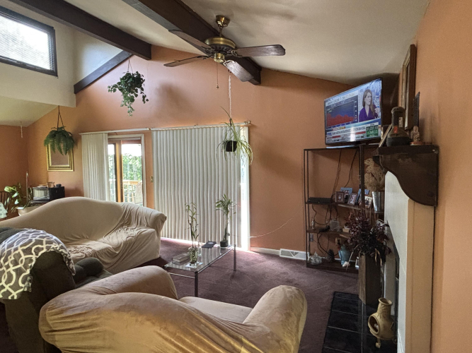 Listing Image 44