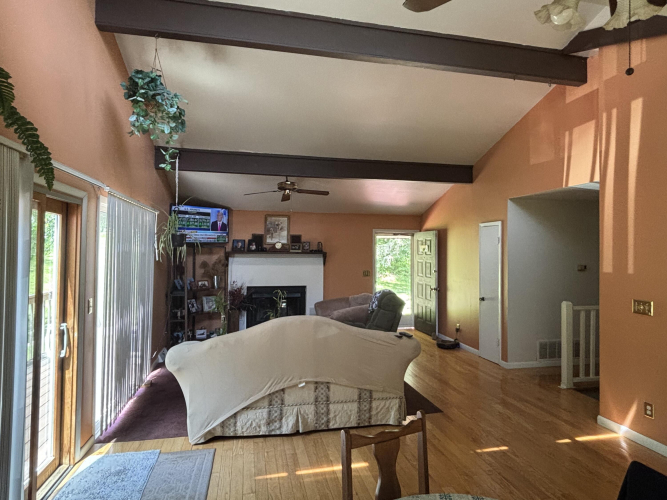 Listing Image 45