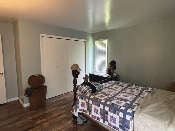 Listing Image 50