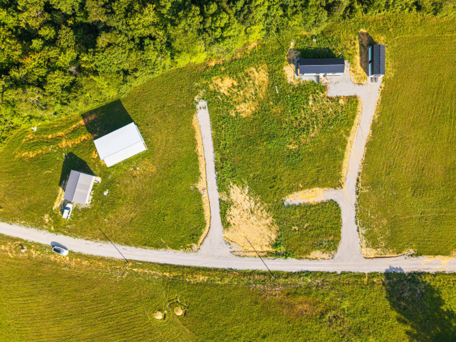 Listing Image 13