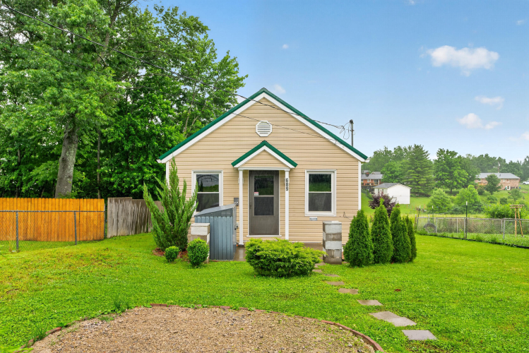 Listing Image 22