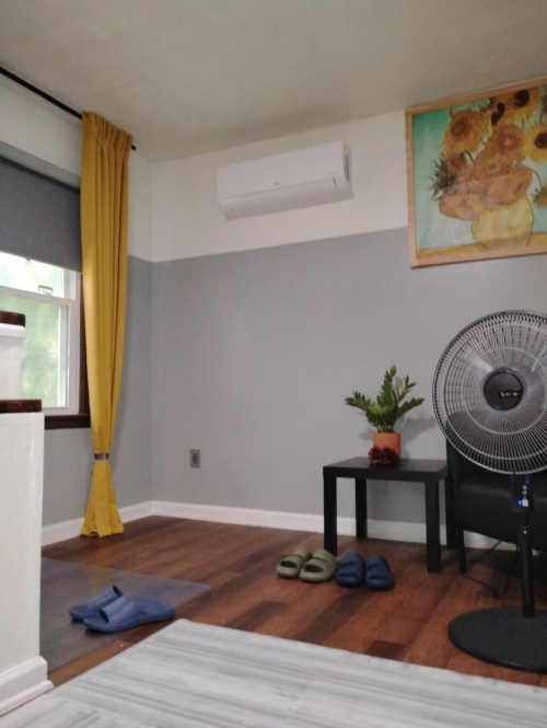 Listing Image 10