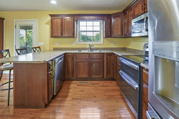 Listing Image 20