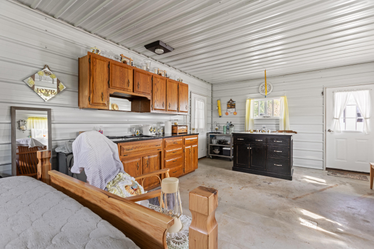Listing Image 72