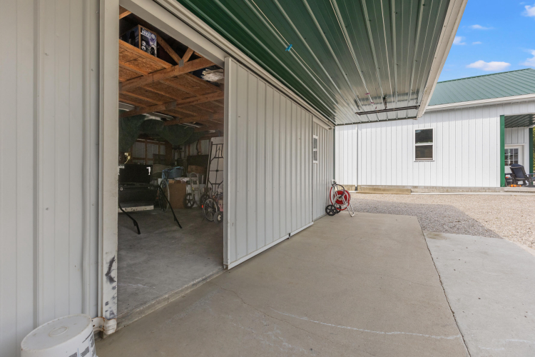 Listing Image 73