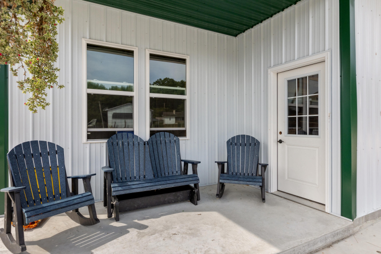 Listing Image 76