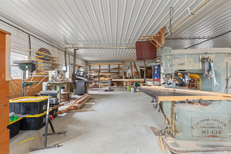 Listing Image 83