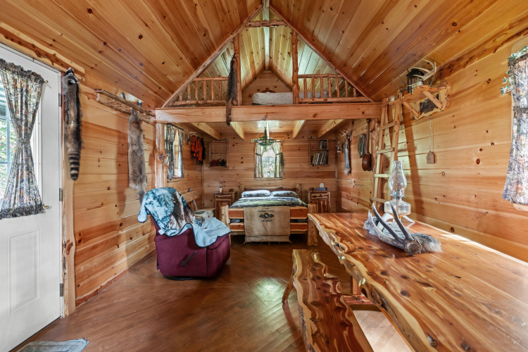 Listing Image 14