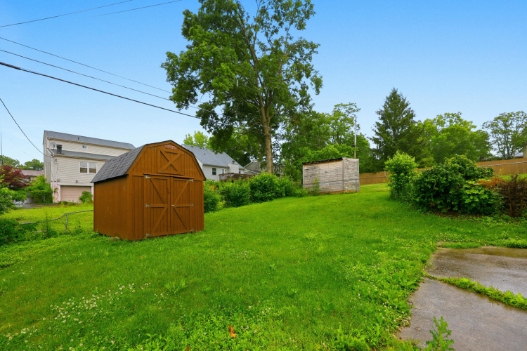Listing Image 20
