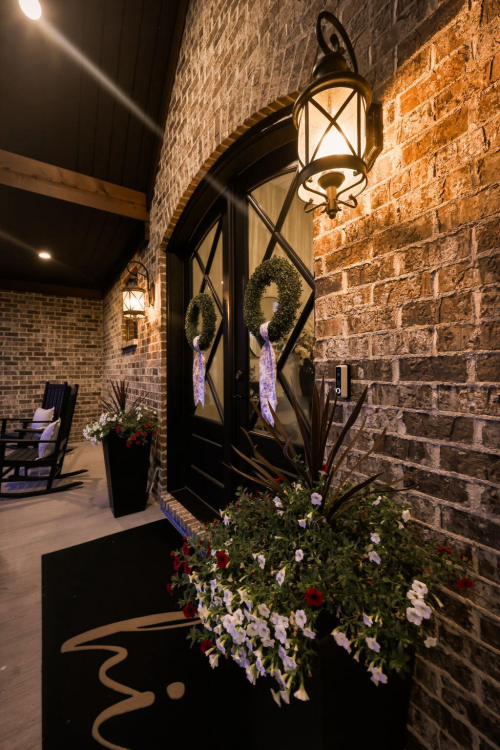 Listing Image 136