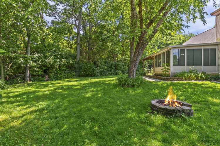 Listing Image 37
