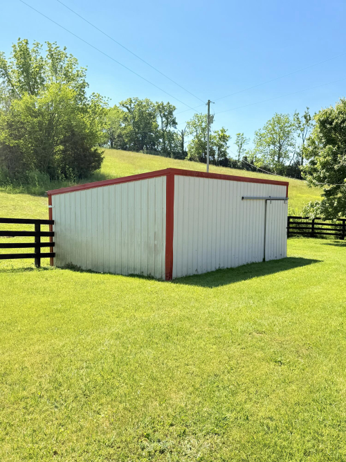 Listing Image 10