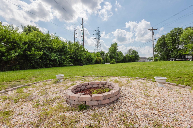 Listing Image 23