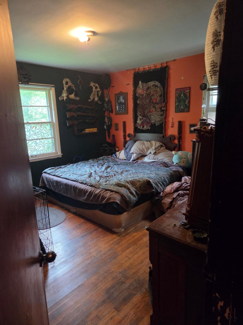 Listing Image 19