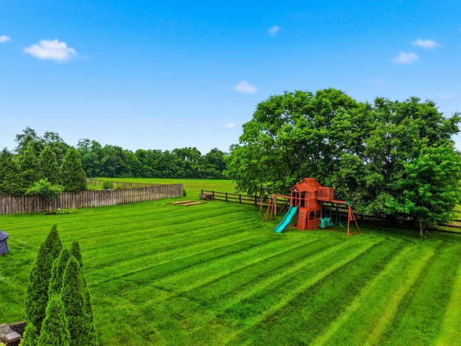 Listing Image 56