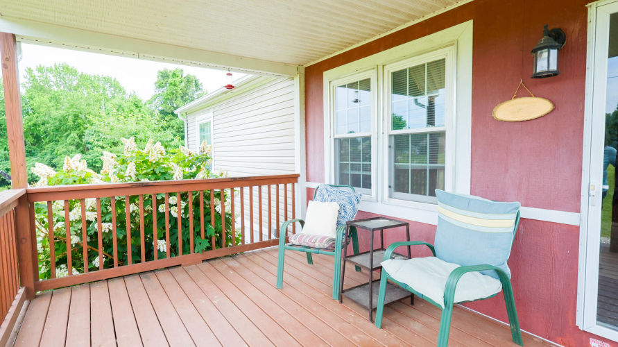 Listing Image 5