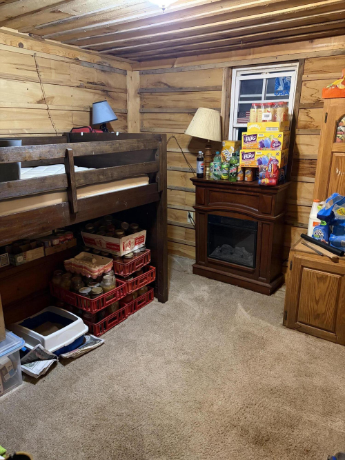Listing Image 8